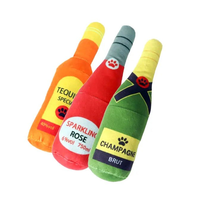 Pluche Hondenspeeltje Drankfles – Piepend Kauwspeelgoed - Duke & Scoop