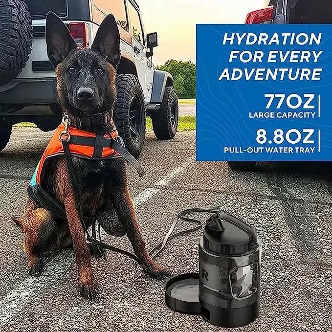 2.2L Draagbare Honden Waterfles met Drinkbak - Duke & Scoop