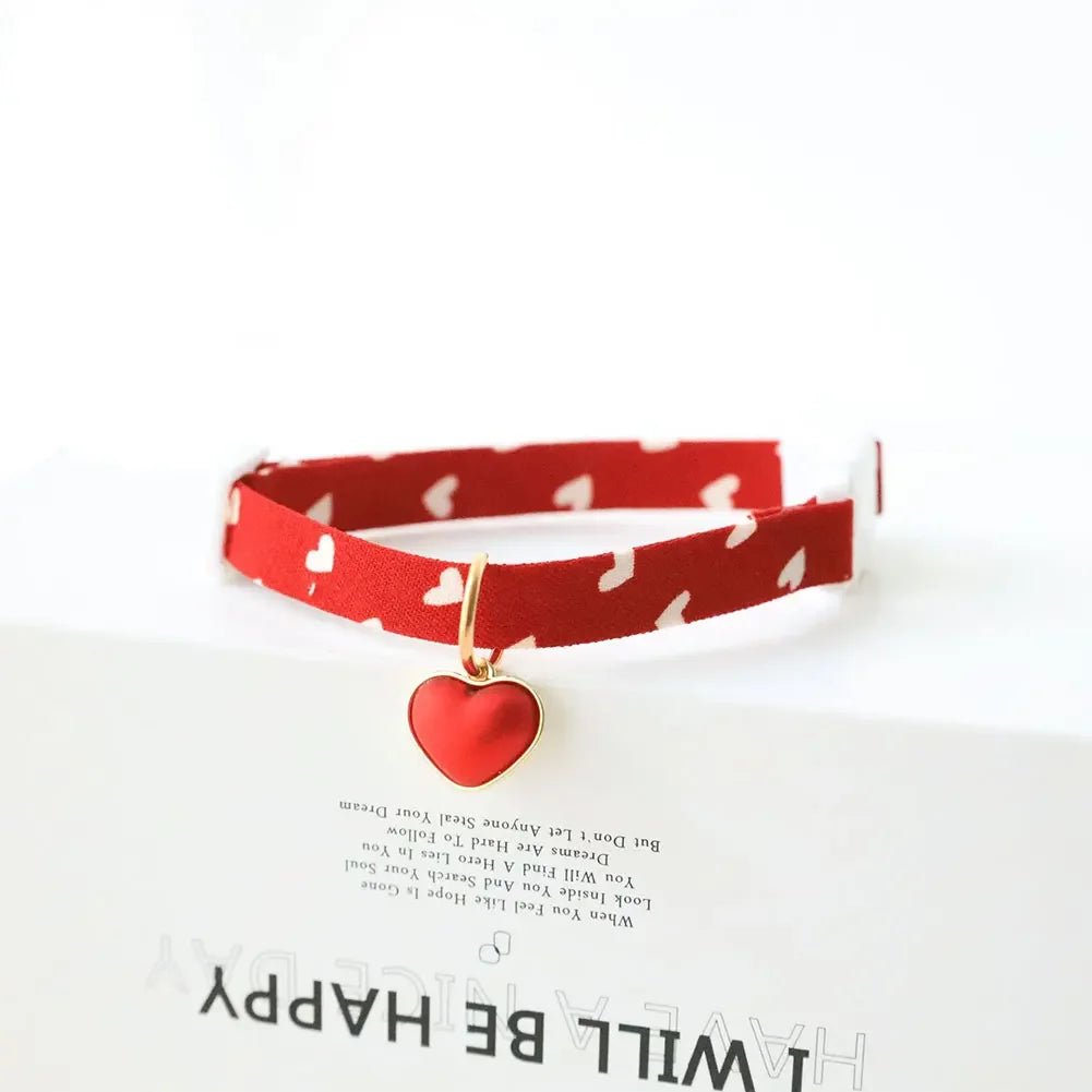 Halsband met Hartjes patroon & Bloem Hanger - Duke & Scoop