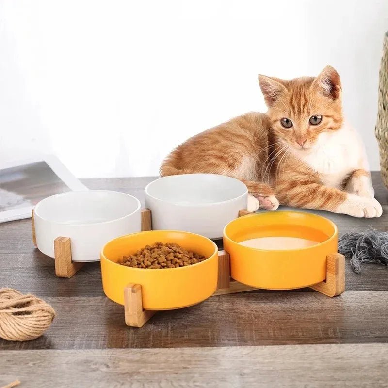 Keramische Voerbak met Houten Standaard - Duke & Scoop
