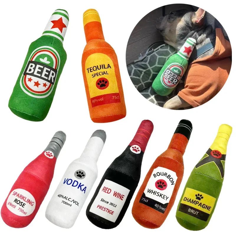 Pluche Hondenspeeltje Drankfles – Piepend Kauwspeelgoed - Duke & Scoop