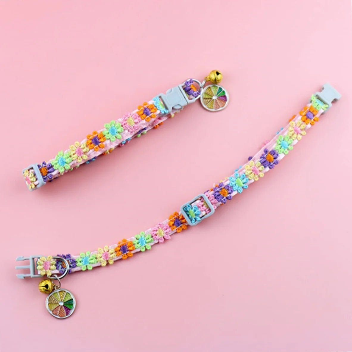 Vrolijke PawBell Halsband - Duke & Scoop